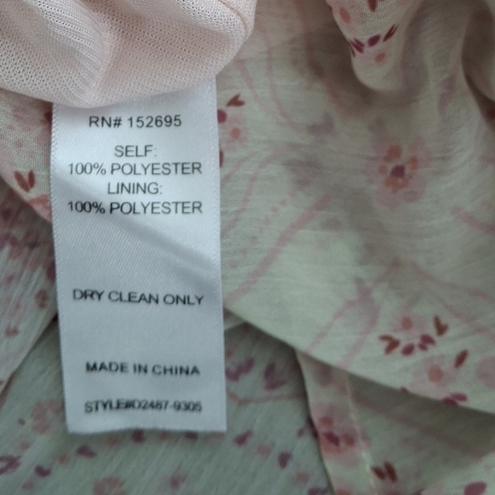 Slate & Willow for Revolve Pink Blush. Cottage Floral Print Midi Dress Slate Lg - Picture 10 of 13